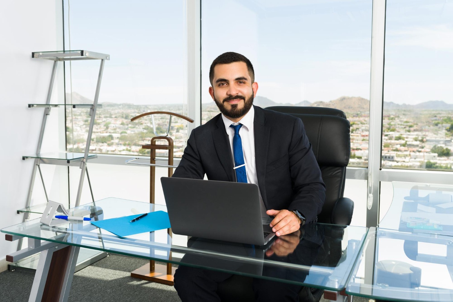 Trusted Lawyers in Dubai — AWA Law Firm